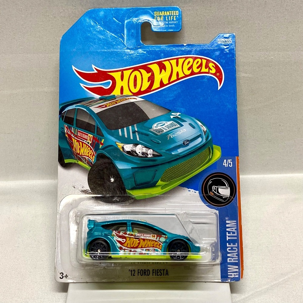 Hot Wheels 2012 Ford Fiesta 307/365 HW Race Team 4/5 Die-cast 1/64 Car 2017 NOS